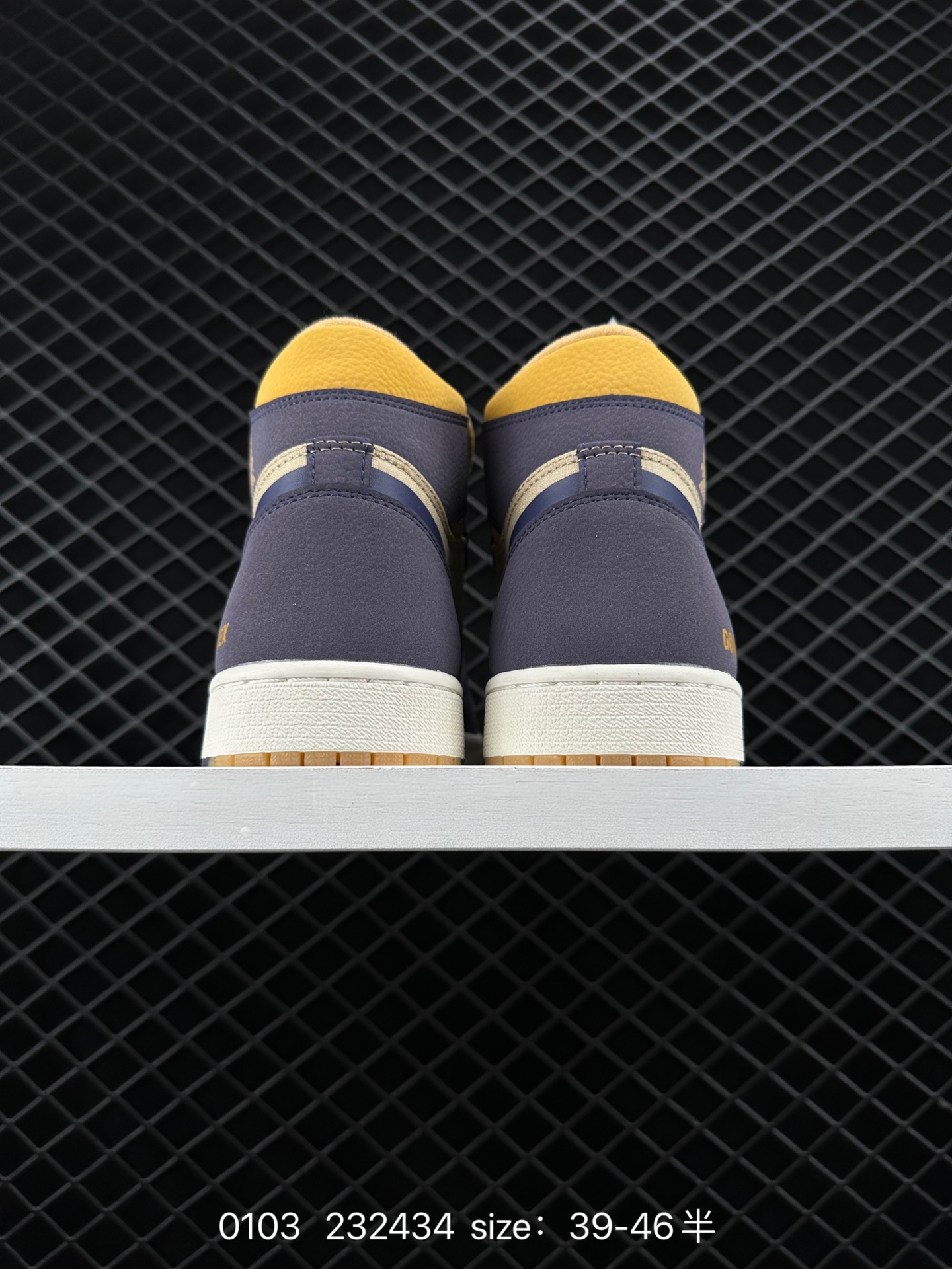 Nike Air Jordan 1 Retro High OG”Black/White“